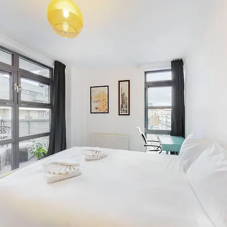 Modernistic 2-Bedroom Flat In Shadwell Londres Extérieur photo