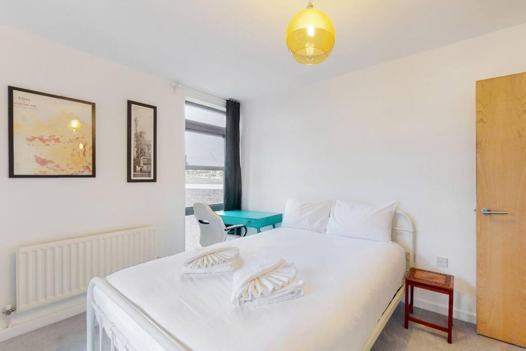Modernistic 2-bedroom Flat In Shadwell Appartement Londres